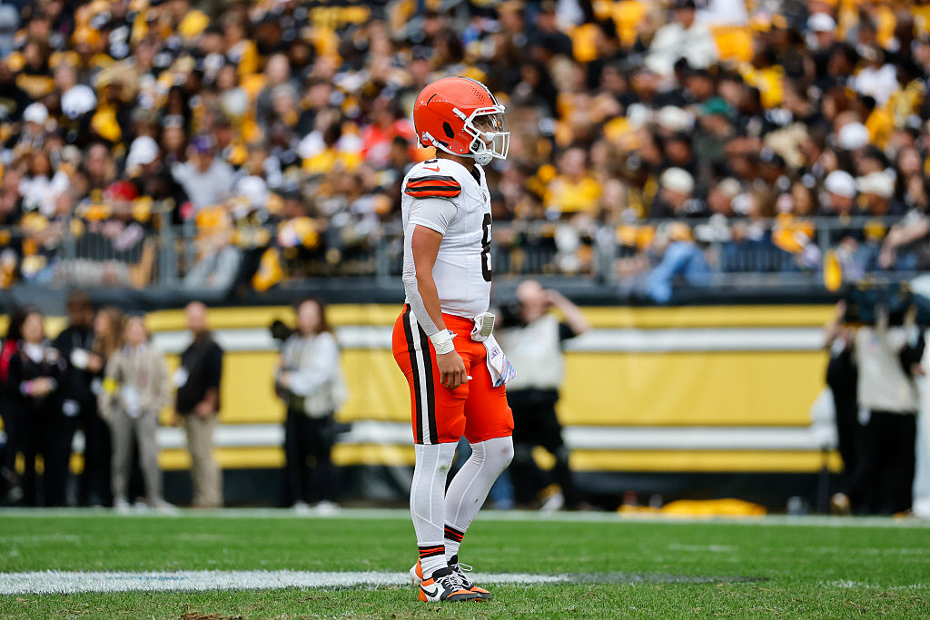 Cleveland Browns v Pittsburgh Steelers