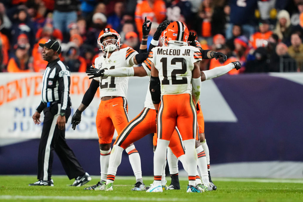Cleveland Browns v Denver Broncos